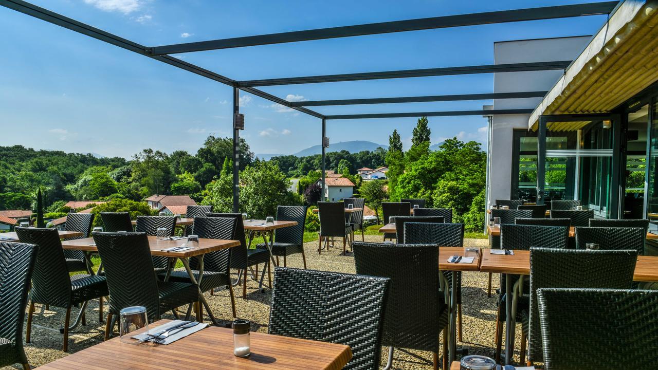 Hotel Restaurant Aldaburua Larressore Eksteriør billede